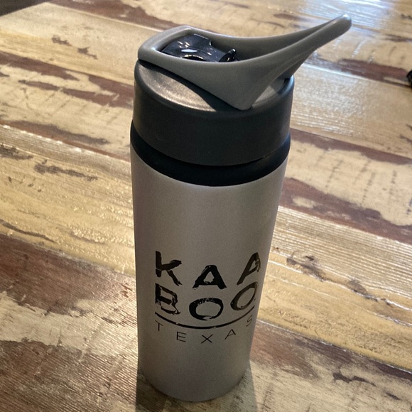 NWOT “ KAABOO FEST” ALUMINUM REUSABLE THERMOS/ WATER BOTTLE! - Picture 1 of 5